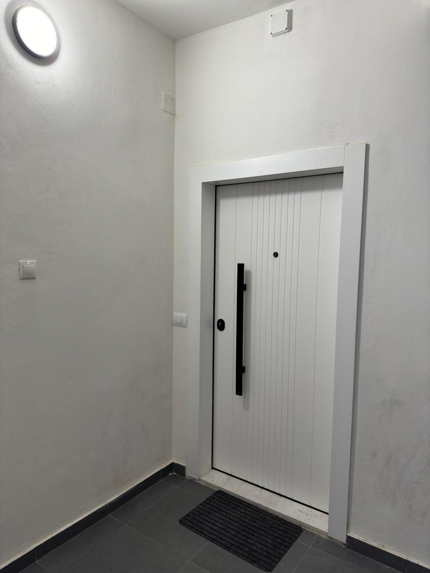 טיראנה Incasso City Center Apartment מראה חיצוני תמונה